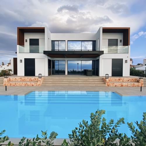 4 BHK Luxury Villa in Sector 103, Gurgaon